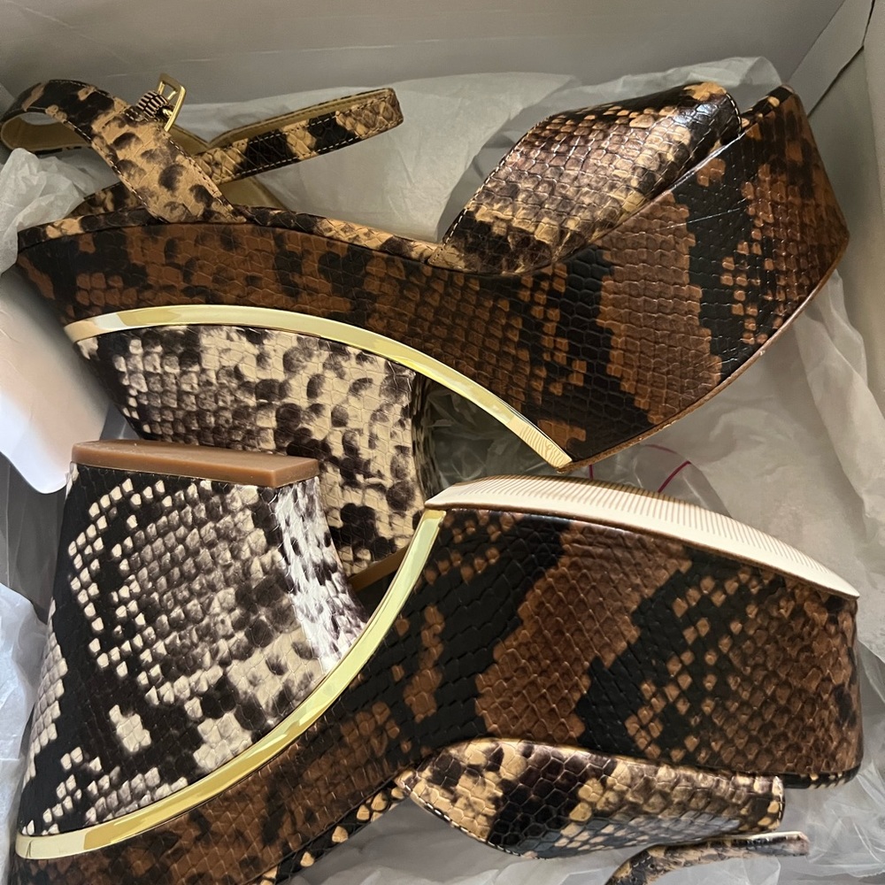 Michael Kors MK Lana Color- block Python Embossed Leather Wedge - Picture 3 of 4